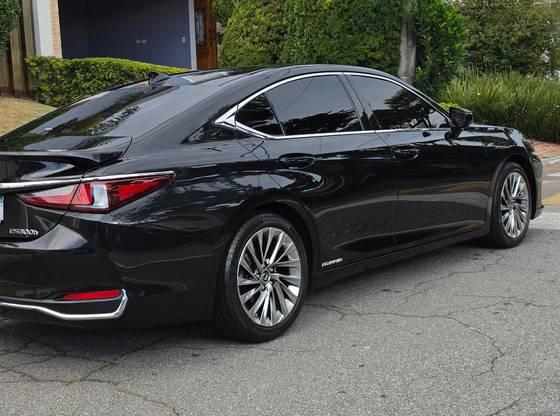 LEXUS ES 300h 2.5 16V HÍBRIDO LUXURY CVT